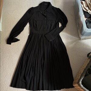 Elie Tahari Black Pleated Long Sleeve Dress